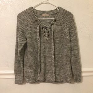 knit sweatshirt